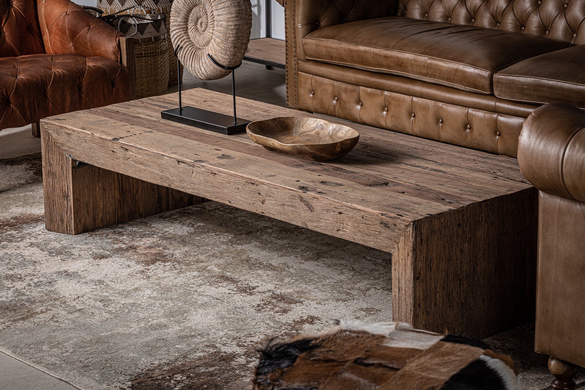 SAMSUN COFFEE TABLE